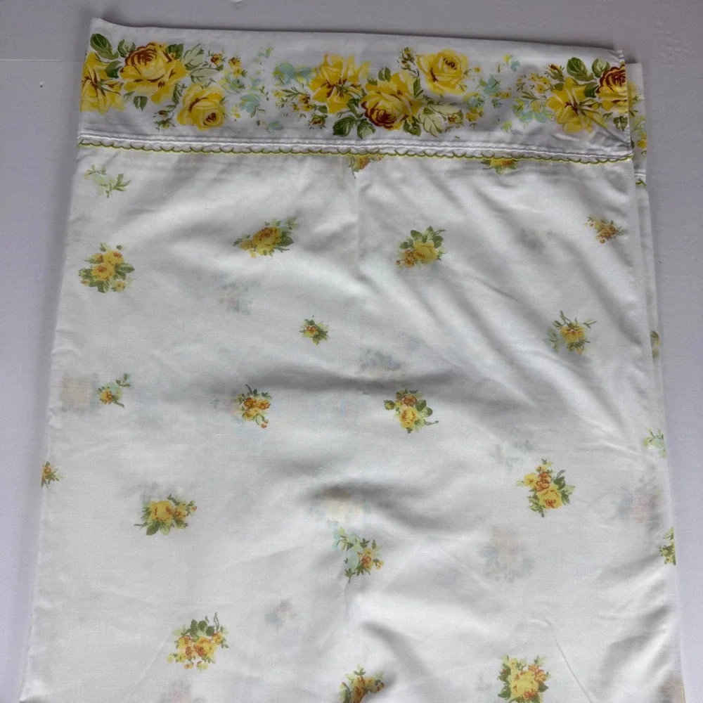 Springmaid Marvelaire Vintage Double Flat Sheet Yellow Rose Floral Scalloped USA